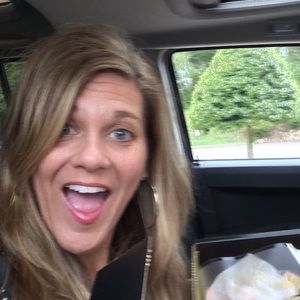 Meet your Posher, Lisa